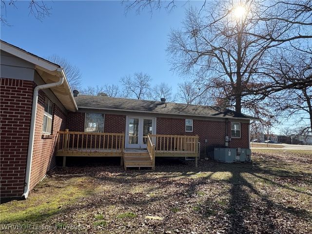 19 Lincoln Drive, Charleston, AR 72933