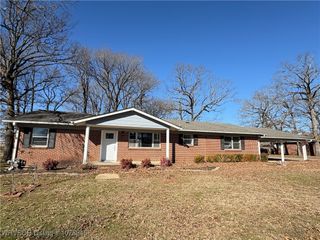 19 Lincoln Drive, Charleston, AR 72933