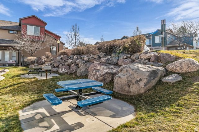 5059 W RED SHALE RD, Herriman, UT 84096