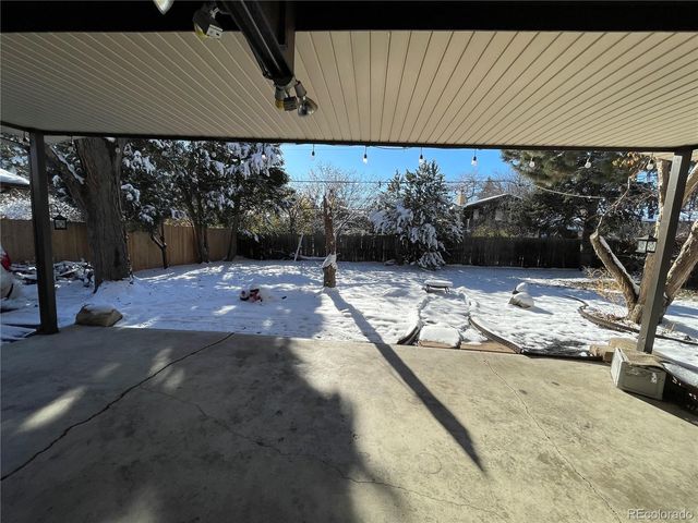 2833 S Depew Street, Denver, CO 80227