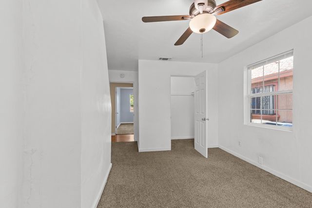 49 El Camino Ave, Sacramento, CA 95815