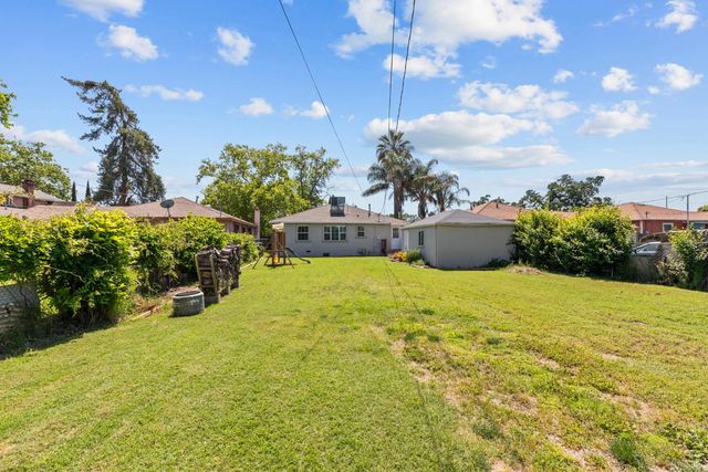 49 El Camino Ave, Sacramento, CA 95815