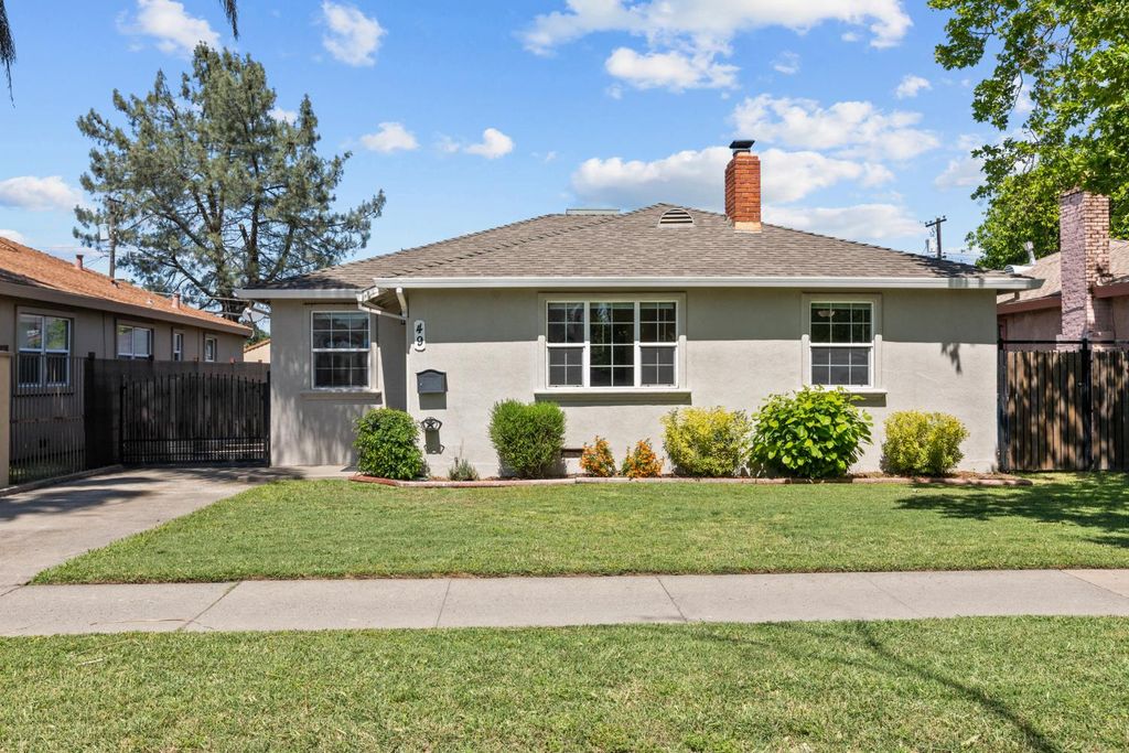 49 El Camino Ave, Sacramento, CA 95815