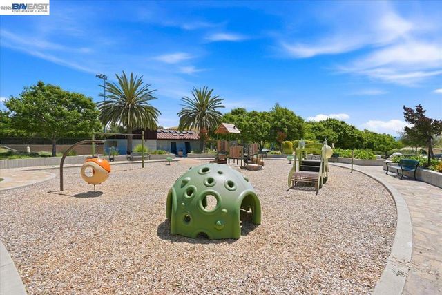 2006 Trefoil Rd, San Ramon, CA 94582