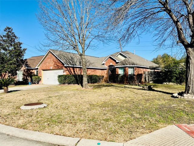 12431 Heritage Grove Drive, Houston, TX 77066