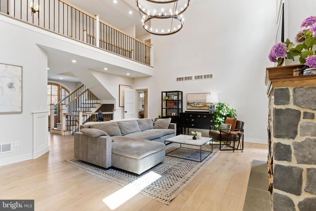 20 BARNITZ WOODS DR, Mount Holly Springs, PA 17065