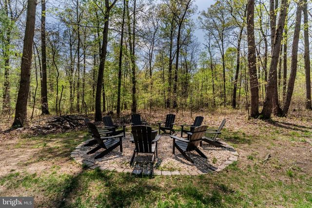 20 BARNITZ WOODS DR, Mount Holly Springs, PA 17065