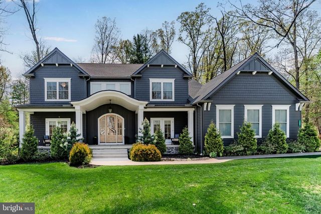 20 BARNITZ WOODS DR, Mount Holly Springs, PA 17065