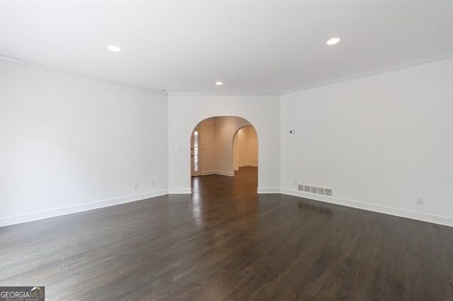 3491 Roswell Road NE E, Atlanta, GA 30305