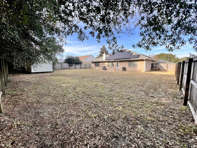 2822 Atoka Trail, Crestview, FL 32539