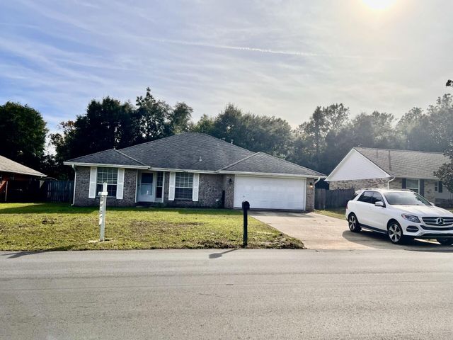 2822 Atoka Trail, Crestview, FL 32539