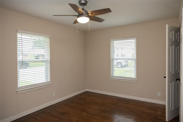811 Sara Rose Street, Houston, TX 77018