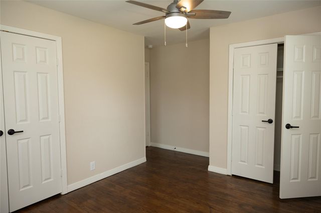 811 Sara Rose Street, Houston, TX 77018