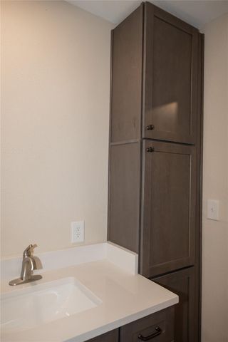 811 Sara Rose Street, Houston, TX 77018
