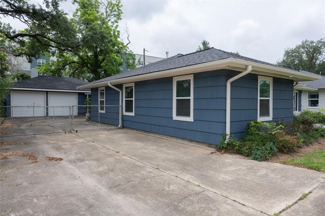 811 Sara Rose Street, Houston, TX 77018