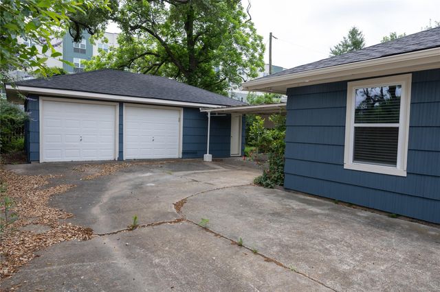 811 Sara Rose Street, Houston, TX 77018
