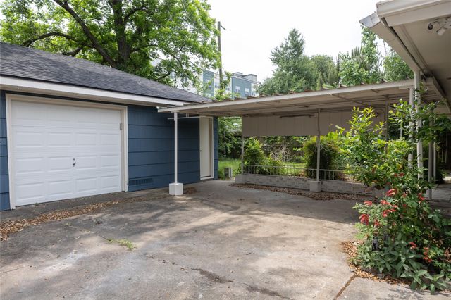 811 Sara Rose Street, Houston, TX 77018