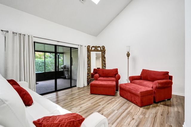 23417 Water Circle, Boca Raton, FL 33486