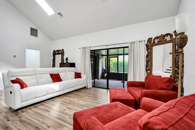 23417 Water Circle, Boca Raton, FL 33486