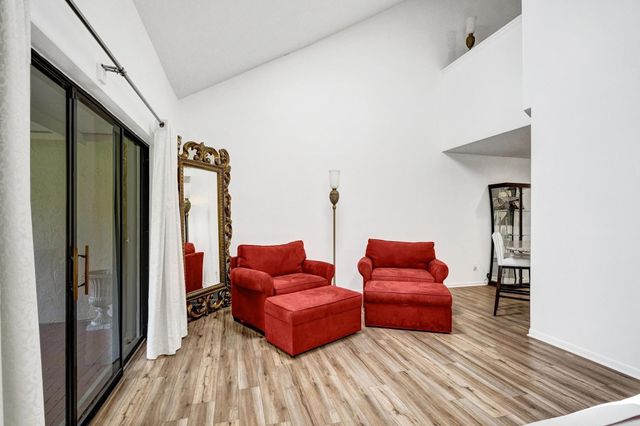 23417 Water Circle, Boca Raton, FL 33486