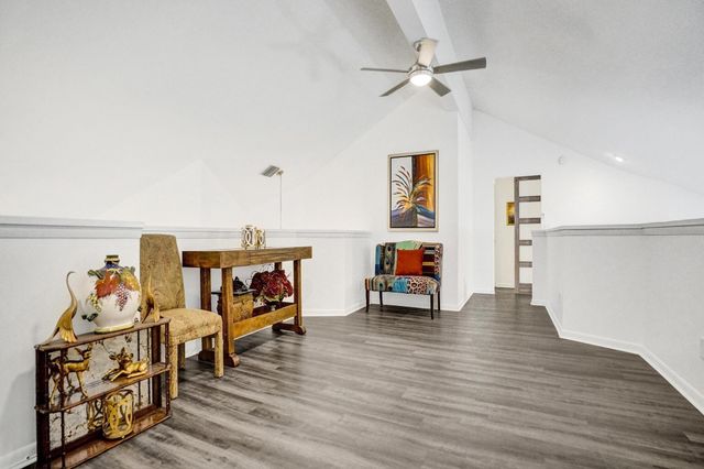 23417 Water Circle, Boca Raton, FL 33486