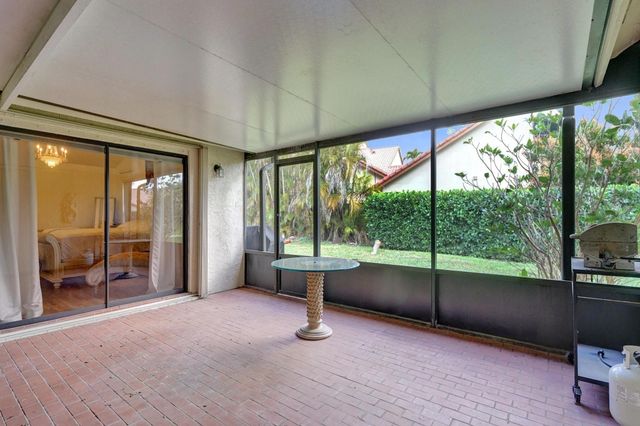 23417 Water Circle, Boca Raton, FL 33486