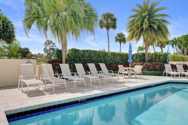 23417 Water Circle, Boca Raton, FL 33486