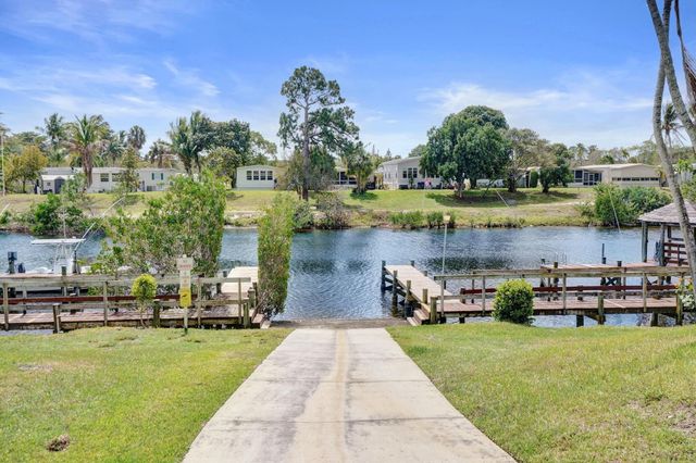 23417 Water Circle, Boca Raton, FL 33486