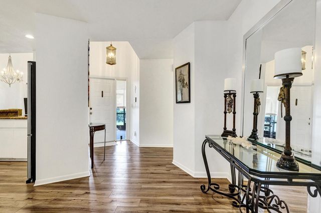 23417 Water Circle, Boca Raton, FL 33486