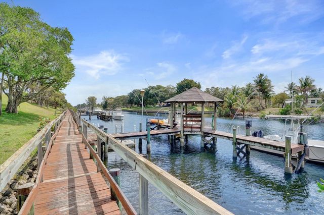 23417 Water Circle, Boca Raton, FL 33486