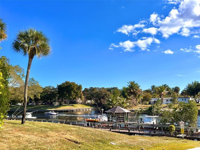 23417 Water Circle, Boca Raton, FL 33486