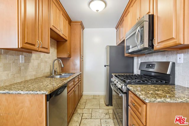 1015 Ashland Avenue 3, Santa Monica, CA 90405