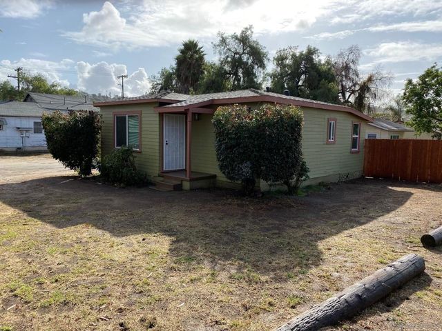 8975 Lamar St, Spring Valley, CA 91977