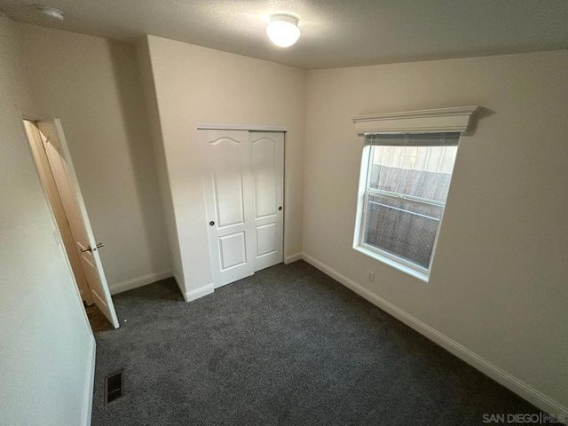 8975 Lamar St, Spring Valley, CA 91977