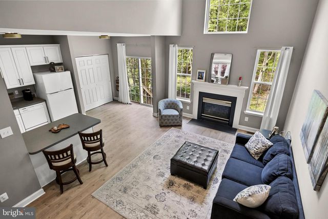 105 WEAVER DR, Marlton, NJ 08053