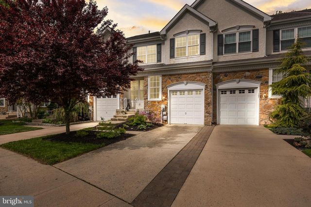 105 WEAVER DR, Marlton, NJ 08053