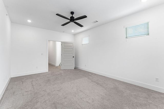 4100 W Olive Street, Rogers, AR 72756