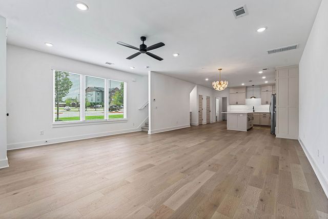 4100 W Olive Street, Rogers, AR 72756
