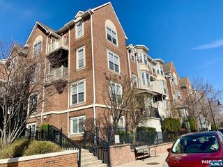 200 Dey Street 250, Harrison, NJ 07029
