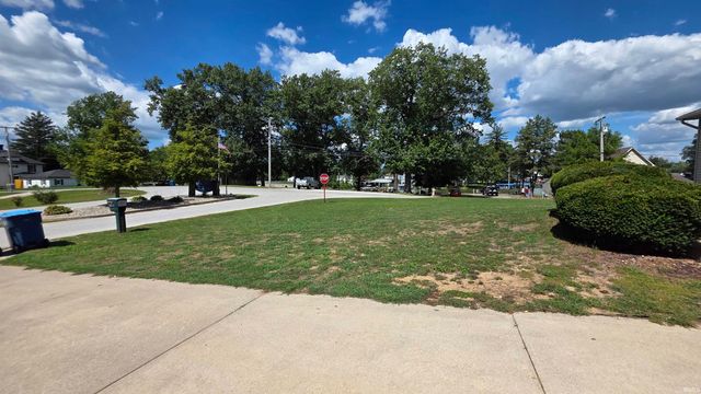 7478 N Navigator Drive, Walkerton, IN 46574