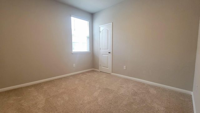 487 Apache Plum DR, Kyle, TX 78640