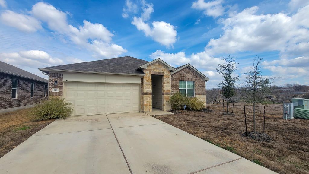 487 Apache Plum DR, Kyle, TX 78640