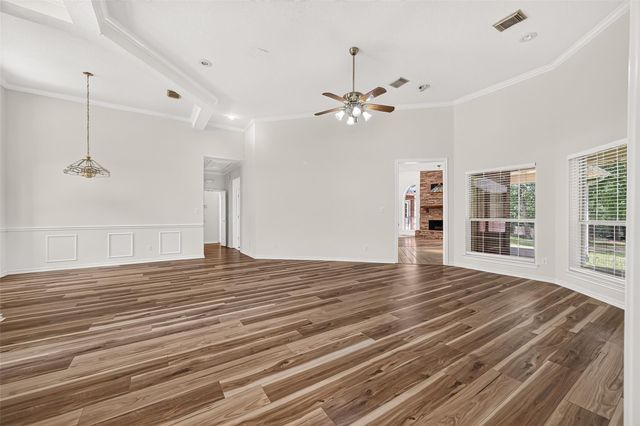 2314 Carriage Run E, Conroe, TX 77384