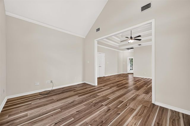 2314 Carriage Run E, Conroe, TX 77384