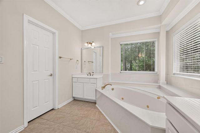 2314 Carriage Run E, Conroe, TX 77384