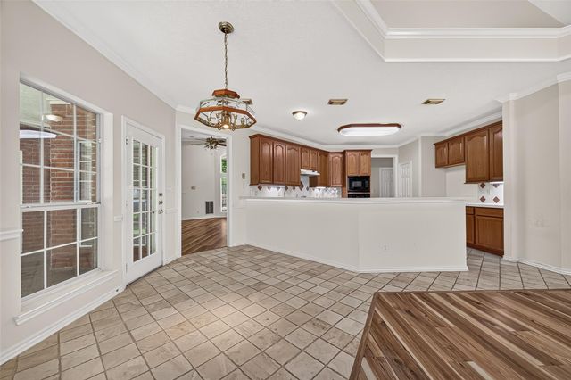 2314 Carriage Run E, Conroe, TX 77384