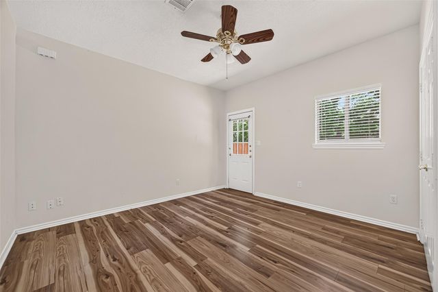2314 Carriage Run E, Conroe, TX 77384