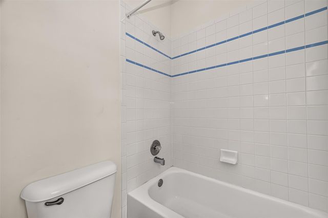 2314 Carriage Run E, Conroe, TX 77384
