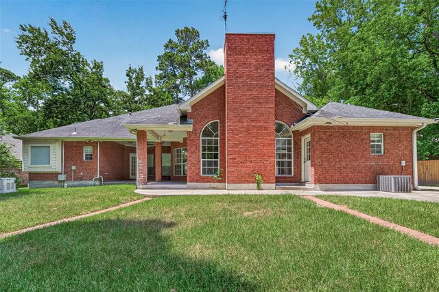 2314 Carriage Run E, Conroe, TX 77384