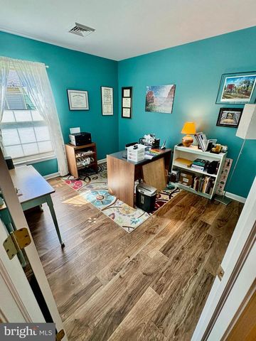 102 HEATHER GLEN DR, Red Lion, PA 17356